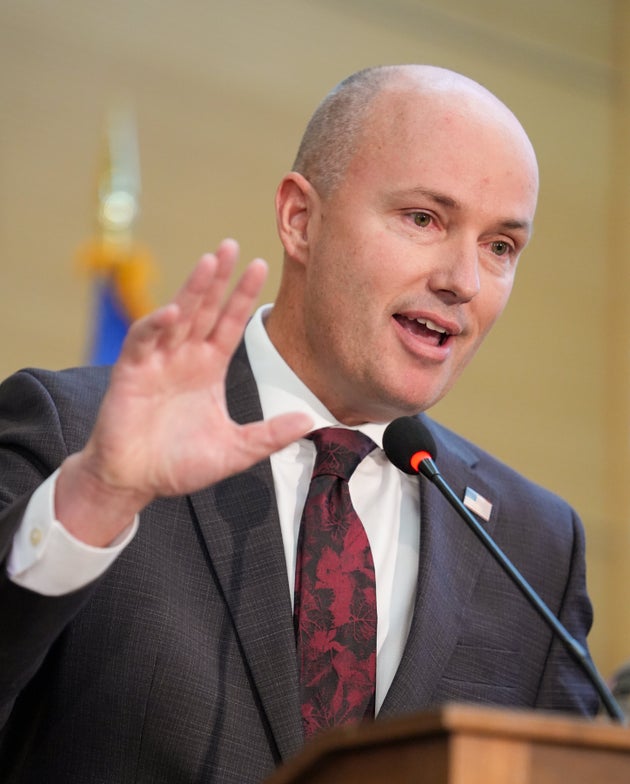 チャーリー・カーク氏射殺事件の容疑者逮捕を発表するユタ州のスペンサー・コックス知事