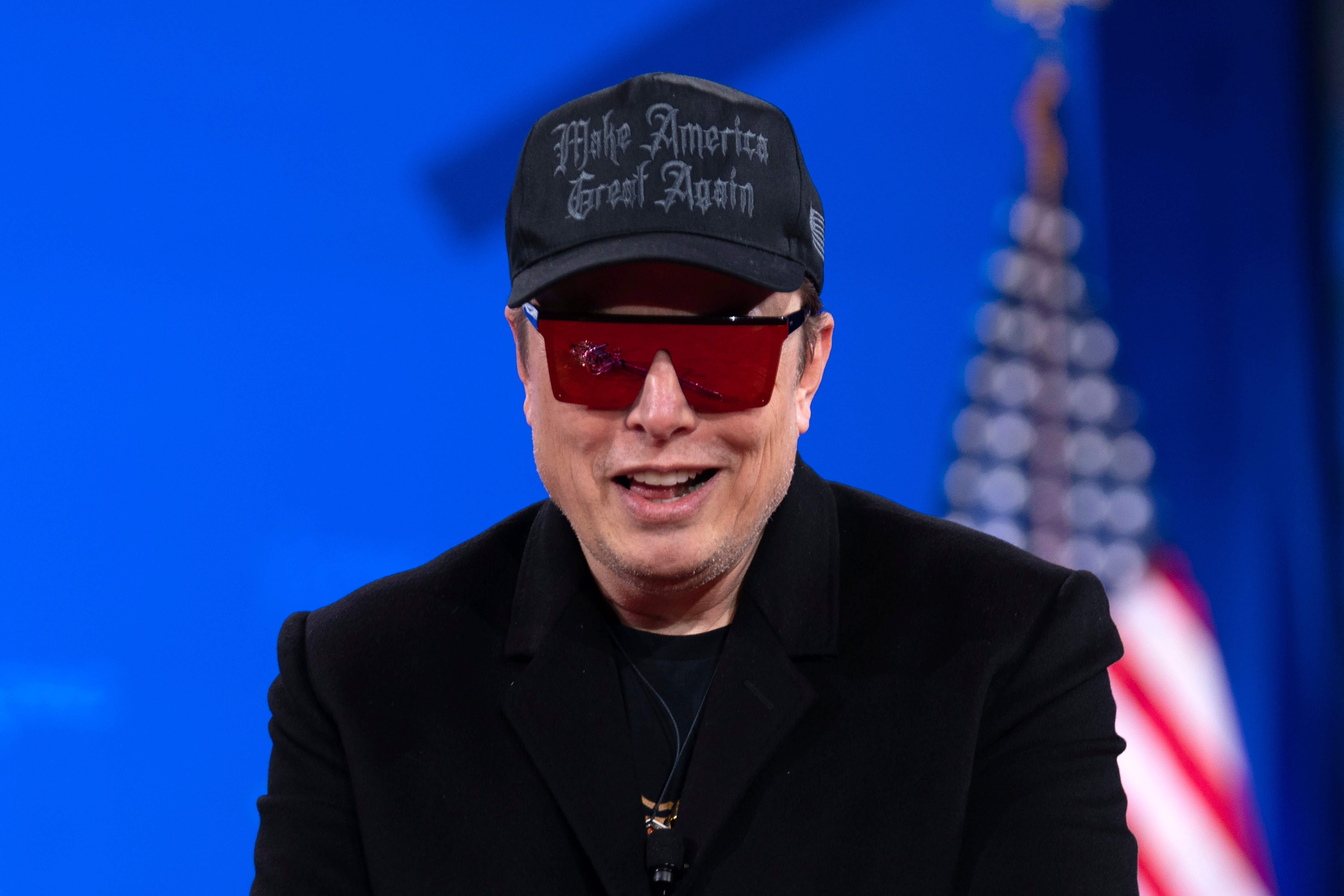 Starmer Urged To Block Tesla From Government Contracts Over Elon Musk's Far-Right Rally Rant