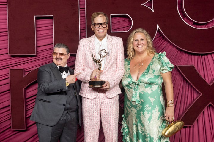 Hiller with his “Somebody Somewhere” co-stars Murray Hill (left) and Bridget Everett.