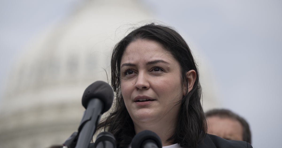 https://img.huffingtonpost.com/asset/68c9ca5c140000380c5c534c.jpeg?cache=WsiooGjKsh&ops=1200_630