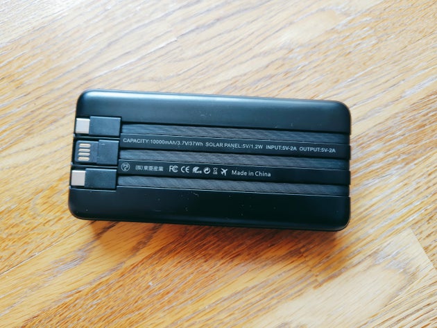 3COINS ソーラー充電モバイルバッテリー