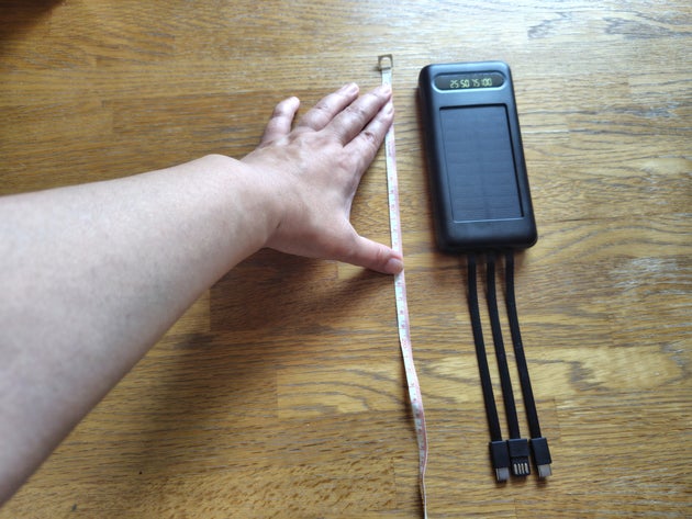 3COINS ソーラー充電モバイルバッテリー
