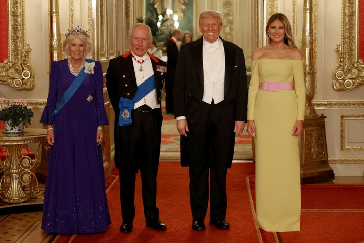 Trump Wraps Up U.Okay. State Go to Largely Sidestepping Powerful Points 1 From left, Britain's Queen Camilla, King Charles, President Donald Trump and First Lady Melania Trump arrive for a State Banquet at Windsor Castle, in Windsor, England, Sept. 17, 2025.