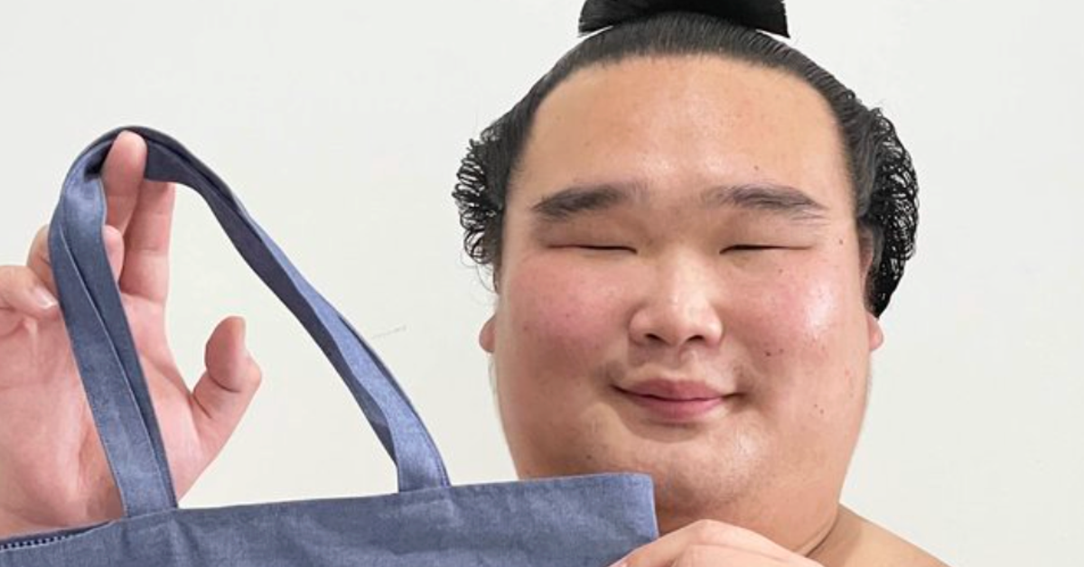 日本相撲協会×ファミリア“かわいすぎる”コラボグッズが人気。大銀杏 日本相撲協会×ファミリア“かわいすぎる”コラボグッズが人気。大銀杏