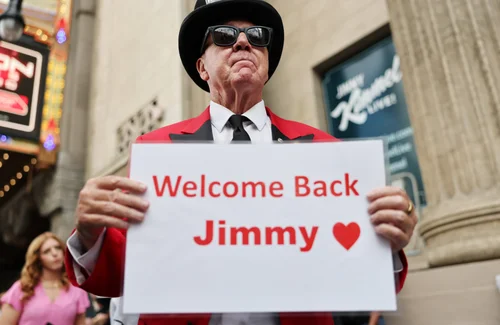 Jimmy Kimmel Returns To His Late-Night Show After ABC Lifts Suspension |  HuffPost Entertainment