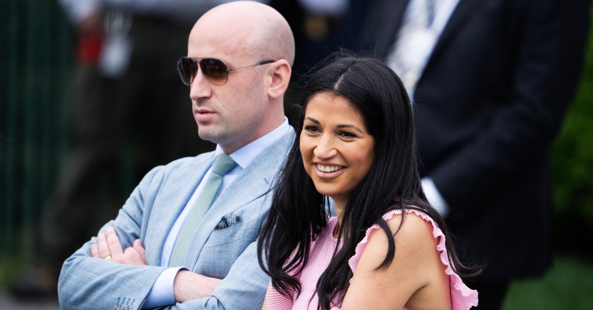 https://img.huffingtonpost.com/asset/68d40413180000279e5d00a1.jpeg?cache=XYnyJOQWYz&ops=1200_630