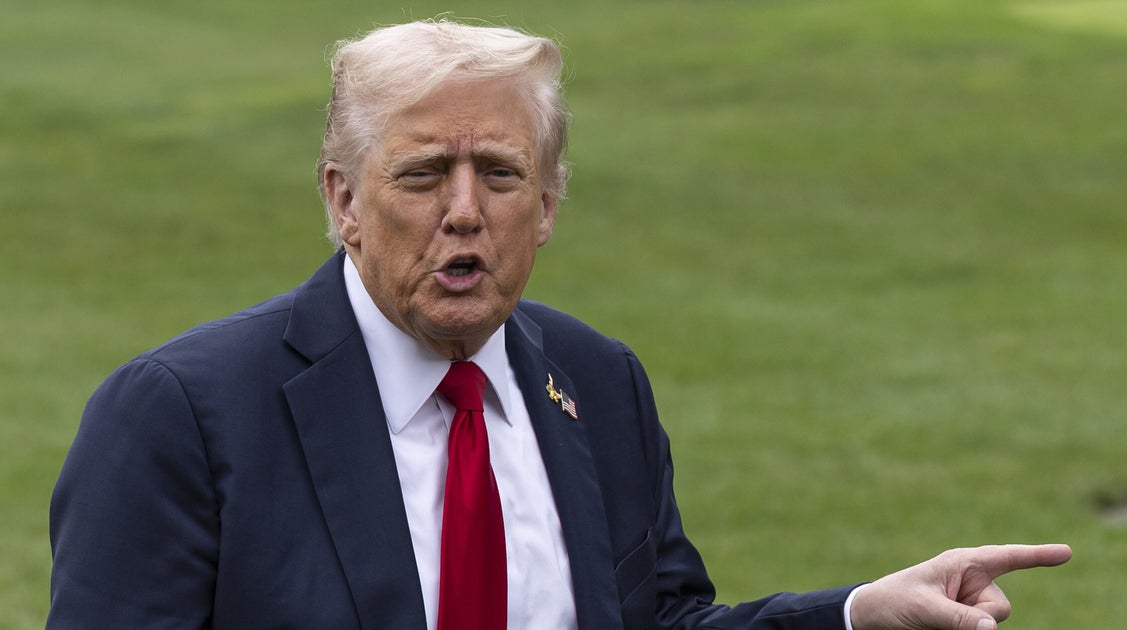 Trump droht mit sofortiger Entlassung von Militärführern, die sich ihm ...