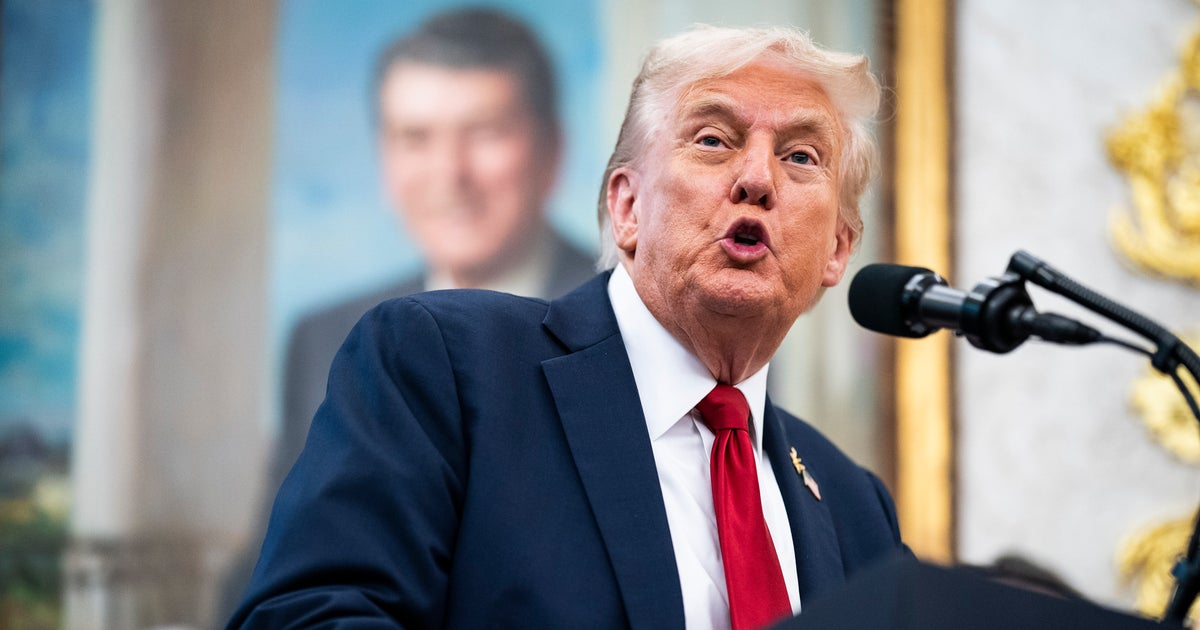 https://img.huffingtonpost.com/asset/68dd2b6f18000095fd5d0d10.jpeg?cache=nnsPFTBuy0&ops=1200_630