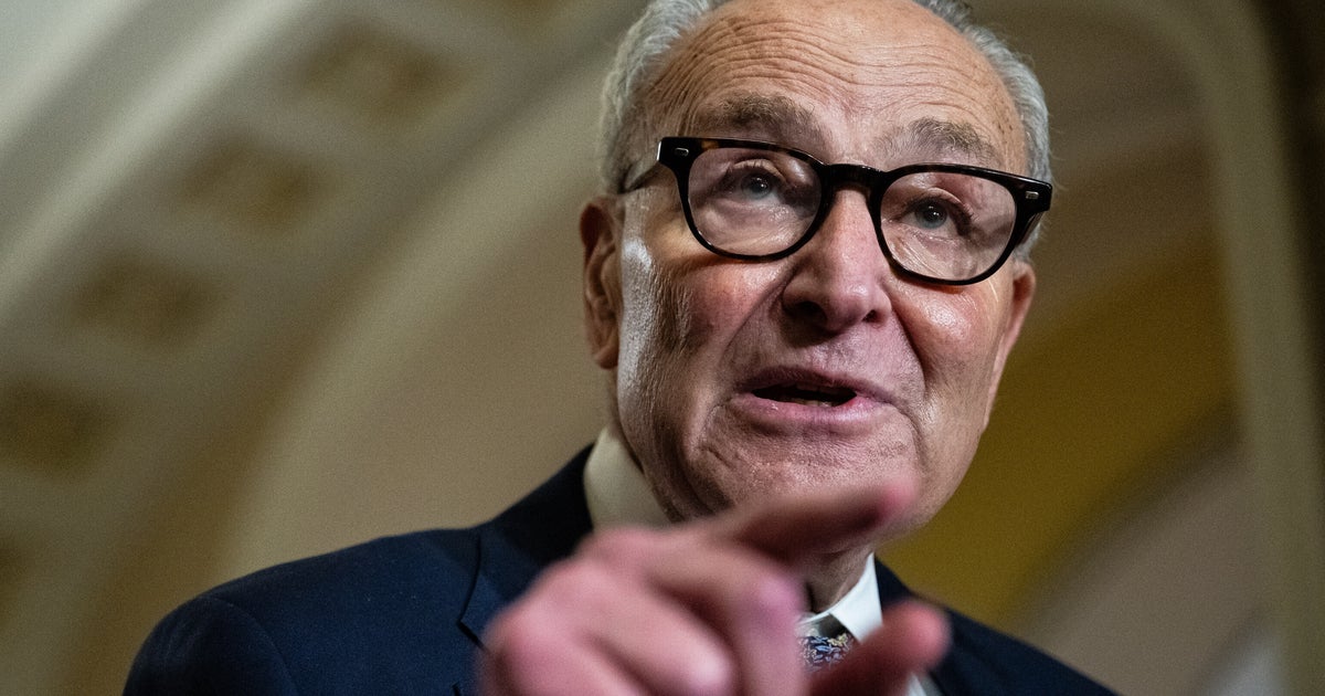 https://img.huffingtonpost.com/asset/68dda10c180000091f5d0daf.jpeg?cache=LOMDSUOErP&ops=1200_630
