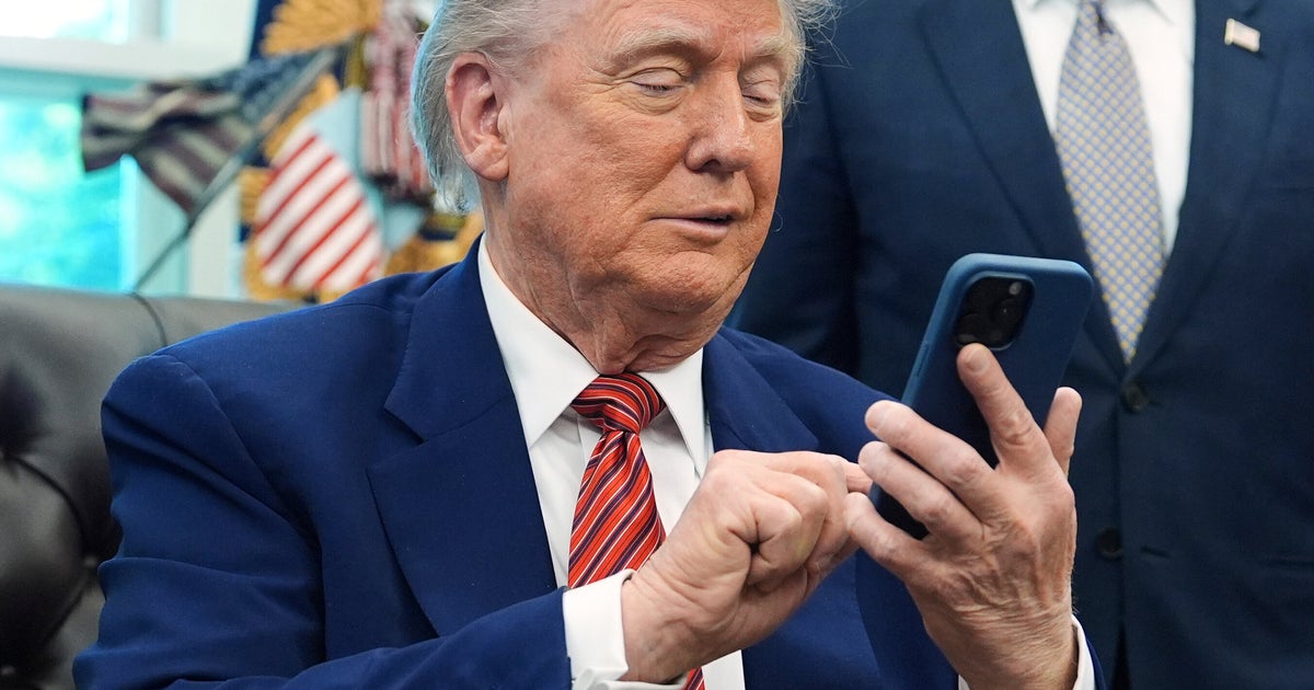 https://img.huffingtonpost.com/asset/68dee78d14000036bc5c6c6a.jpeg?cache=F73xqQj02d&ops=1200_630