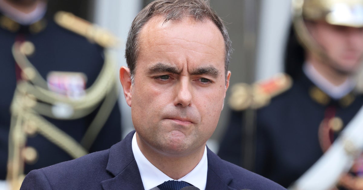 https://img.huffingtonpost.com/asset/68e37daf140000ebf45c6f77.jpeg?cache=kx68JopNo2&ops=1200_630