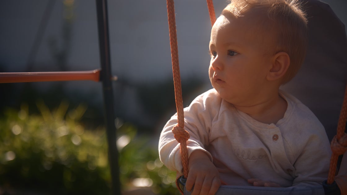 আমি ধরে নিয়েছিলাম আমার 3 বছর বয়সী একজন কাল্পনিক বন্ধু ছিল। তারপরে তিনি 5 টি শব্দ বলেছিলেন যা আমাকে সম্পূর্ণভাবে বিভ্রান্ত করে দিয়েছিল। আমি ধরে নিয়েছিলাম আমার 3 বছর বয়সী একজন কাল্পনিক বন্ধু ছিল। তারপরে তিনি 5 টি শব্দ বলেছিলেন যা আমাকে সম্পূর্ণভাবে বিভ্রান্ত করে দিয়েছিল।