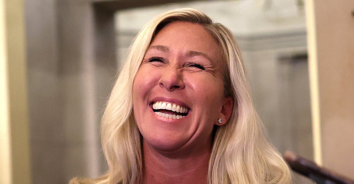 https://img.huffingtonpost.com/asset/68e939ab150000b26c269ee4.jpeg?cache=FtyHcJScoV&ops=1200_630