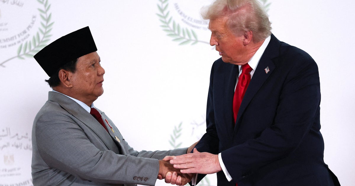https://img.huffingtonpost.com/asset/68ee171015000075eb26a252.jpeg?cache=kaOc0HaxDB&ops=1200_630