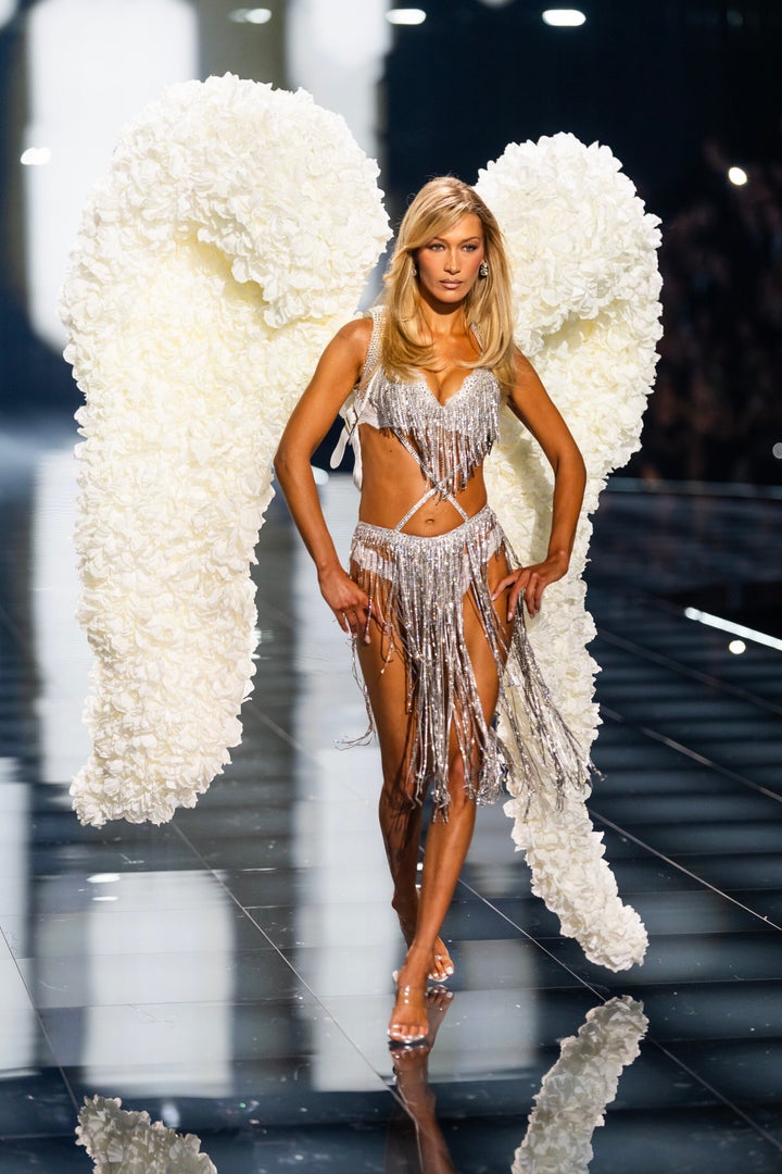 Suni Lee Says She Confronted 'Bullying' After Her Victoria's Secret Look - The Boston Courier 2 Only one of Hadid's two looks included the iconic Victoria's Secret wings.