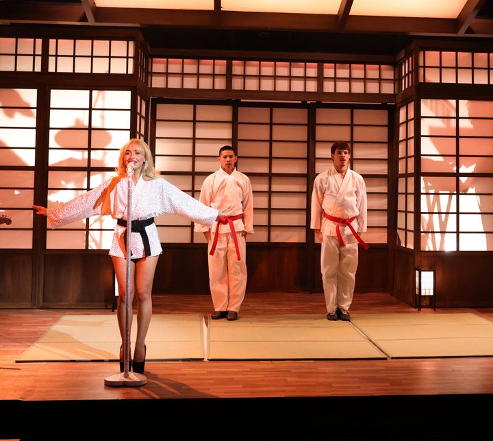 Carpenter performed "Nobody's Son" flanked by dancers executing martial arts-style moves.