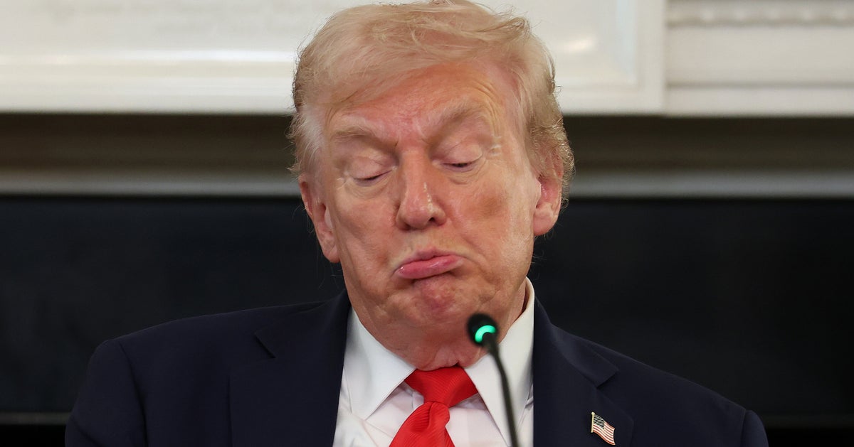 https://img.huffingtonpost.com/asset/68f74d2518000021d7fe3bde.jpeg?cache=EQaYrH9zex&ops=1200_630