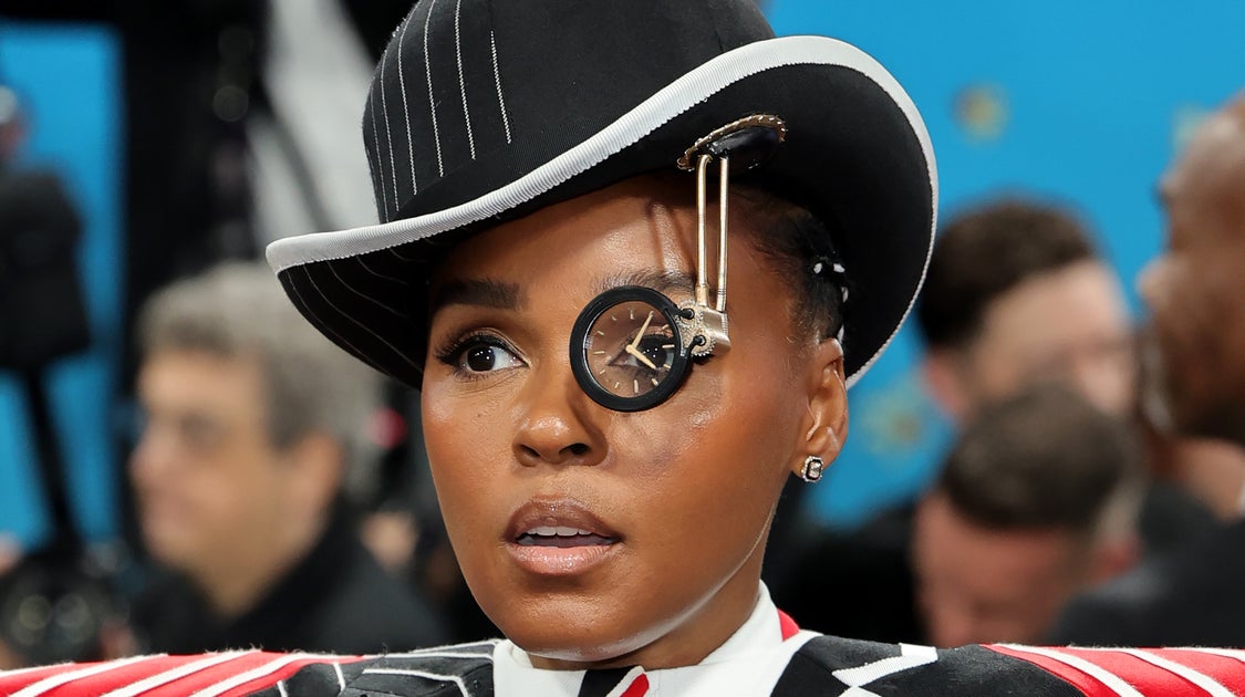 Janelle Monáe Says She Time-Traveled To See 1970s David Bowie ...
