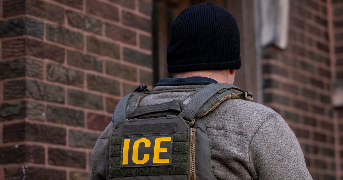 https://img.huffingtonpost.com/asset/68f800e71800007104fe3cda.jpeg?cache=dvWc6arnov&ops=1200_630