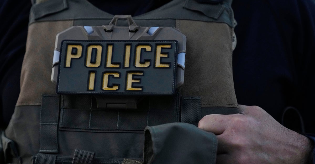 https://img.huffingtonpost.com/asset/68f8402c1800008814fe3d1e.jpeg?cache=lkVqyJRKmM&ops=1200_630