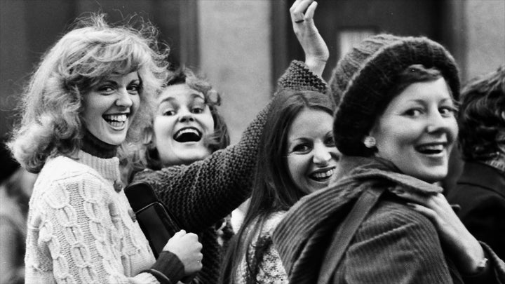 映画『女性の休日』より