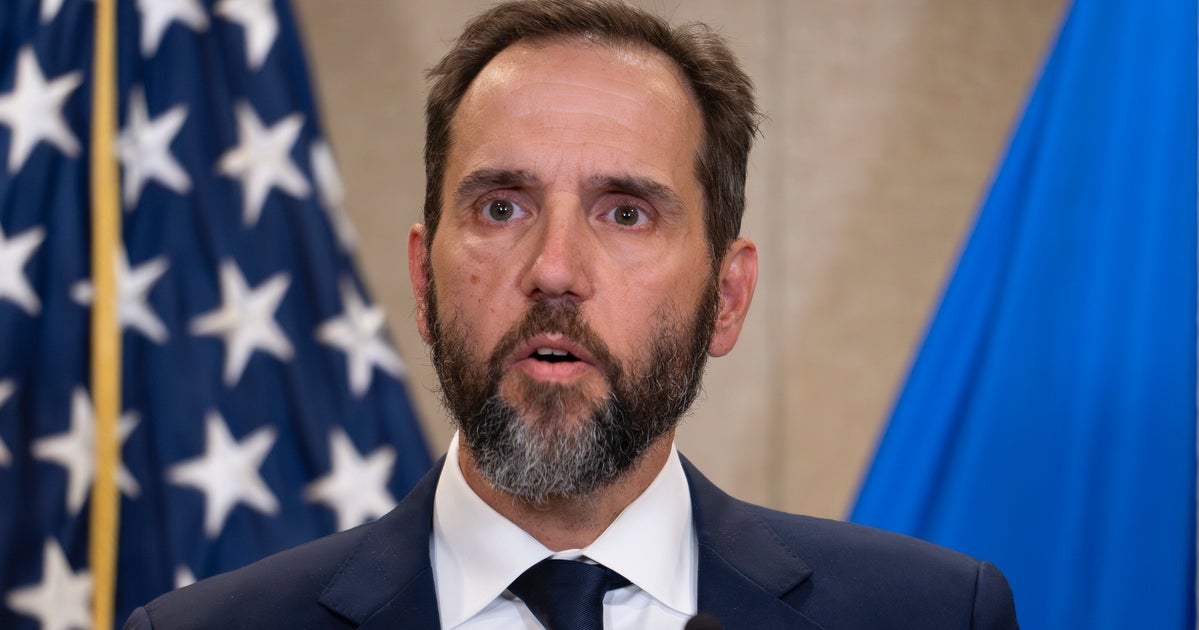 https://img.huffingtonpost.com/asset/68f8aa8b1800008353e8eed6.jpeg?cache=UoloSXV6Mb&ops=1200_630