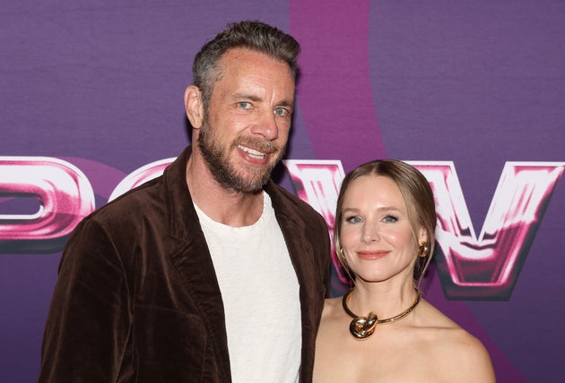 ラスベガスのイベントに参加したクリスティン・ベルさんとダックス・シェパードさん（2025年2月22日）