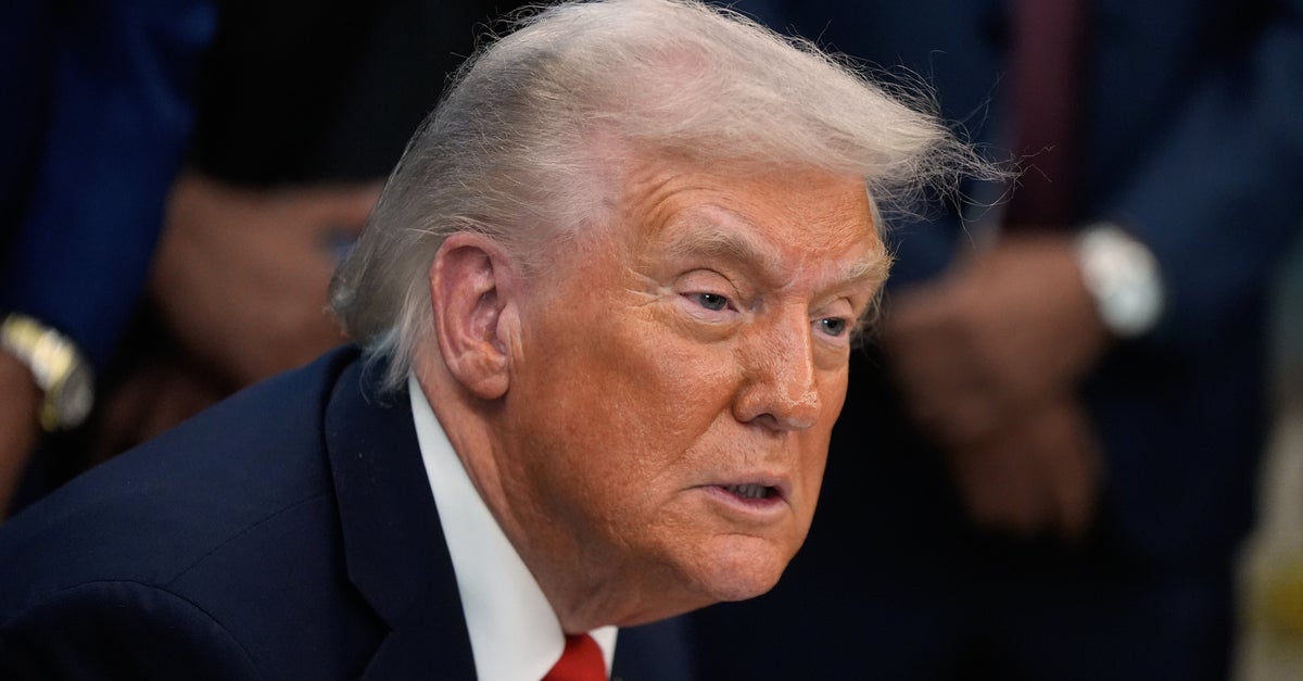 https://img.huffingtonpost.com/asset/68f8db30180000993afe3dcf.jpeg?cache=v0oN6yeSkR&ops=1200_630