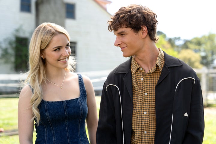 McKenna Grace as Clara and Mason Thames as Miller in "Regretting You."