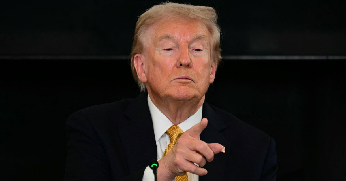 https://img.huffingtonpost.com/asset/68fb8ed818000033f2fe4280.jpeg?ops=1200_630
