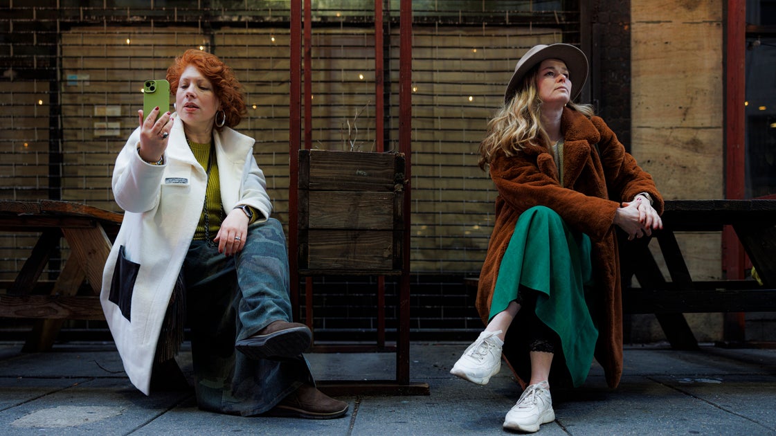 The Most Common Friendship 'Mistakes' That Are Making You A Worse Hang