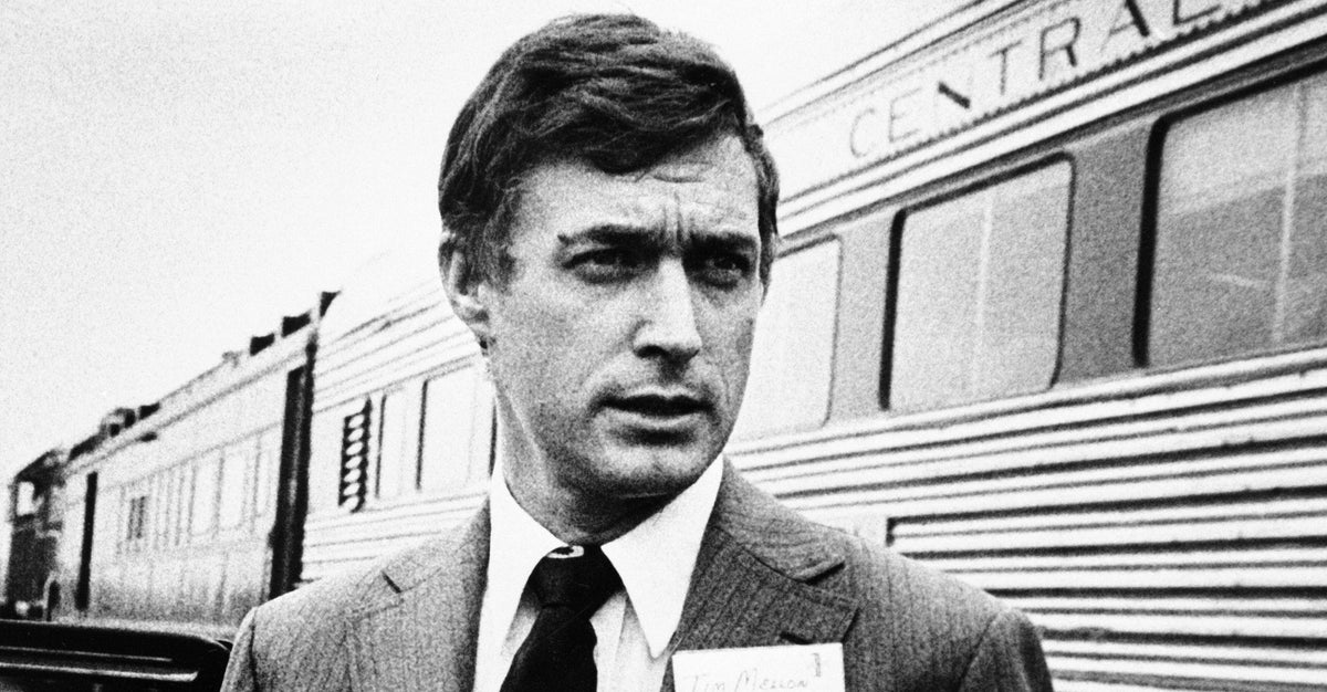 Trump 'Friend' Who Gave $130 Million For Military Pay Is Billionaire Timothy Mellon: Report