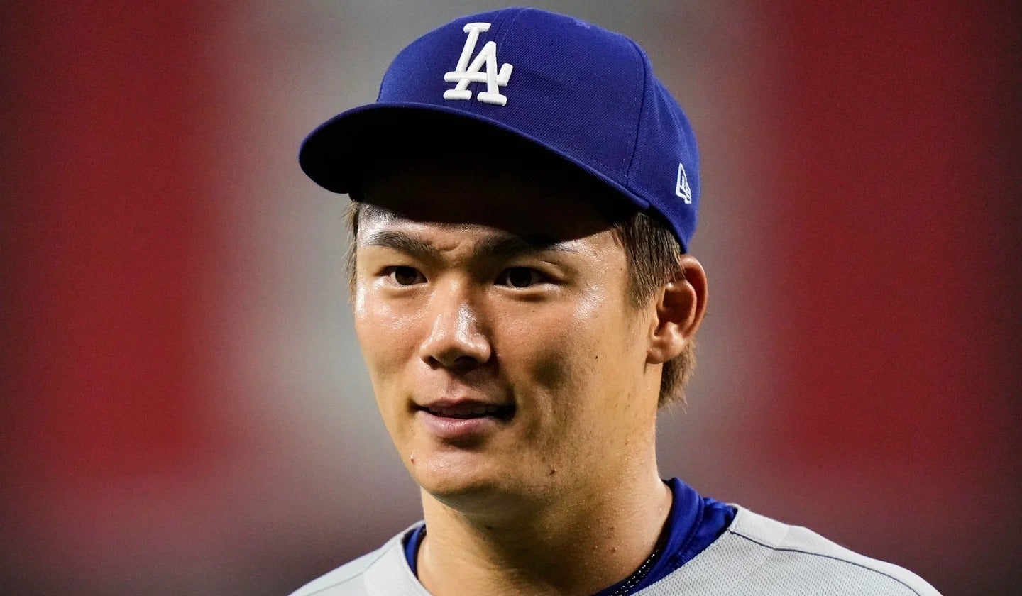 ドジャース“レジェンド”野茂英雄、 ワールドシリーズ始球式に登場