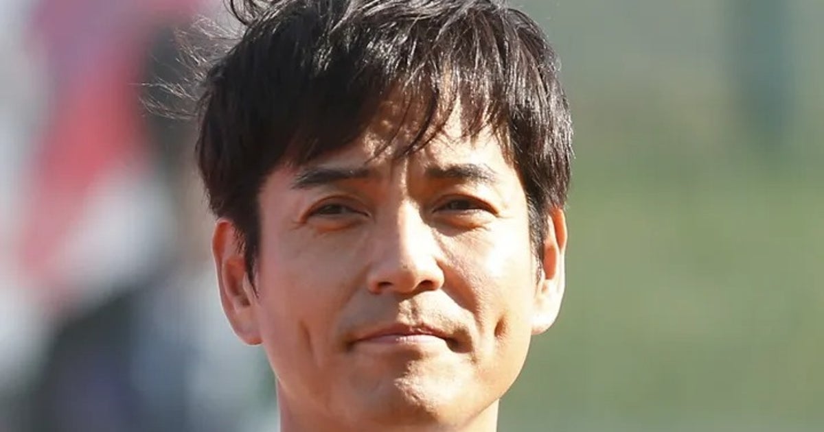 沢村一樹、毛糸の帽子をかぶる飼い猫へ愛があふれる⇒「ドヤ顔かわいい」「満足げなお顔」の声