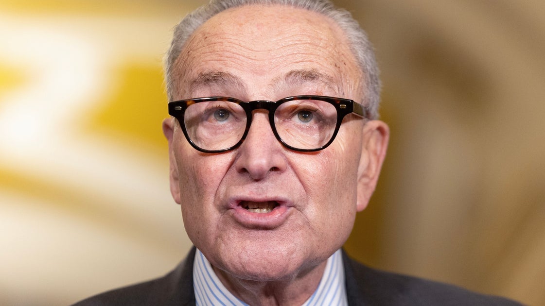 Largest Federal Employee Union Calls On Democrats To End Shutdown