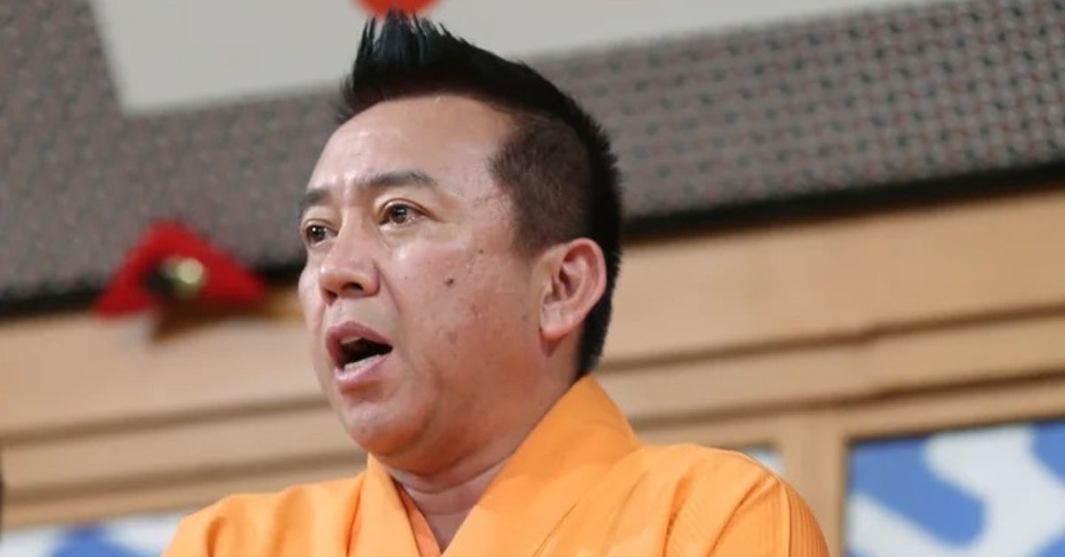 林家たい平、埼玉・秩父市の行列ラーメンを堪能⇨ネギたっぷり、黄金色のスープに「唯一無二で最高の味」