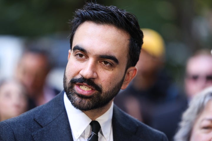 Former MLB pitcher and bigot hurl hate at New York mayoral candidate Mamdani 4 Zohran Mamdani leads by double digits in several polls for the New York City mayoral race.