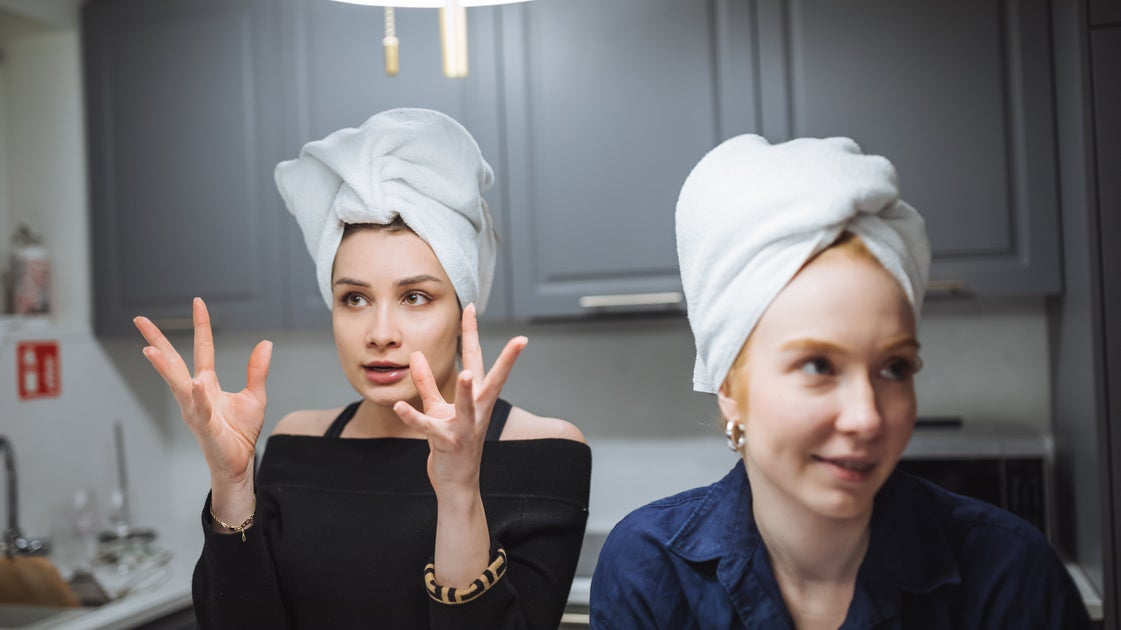 These Are The Most Common Fights Between Close Friends, According To Therapists