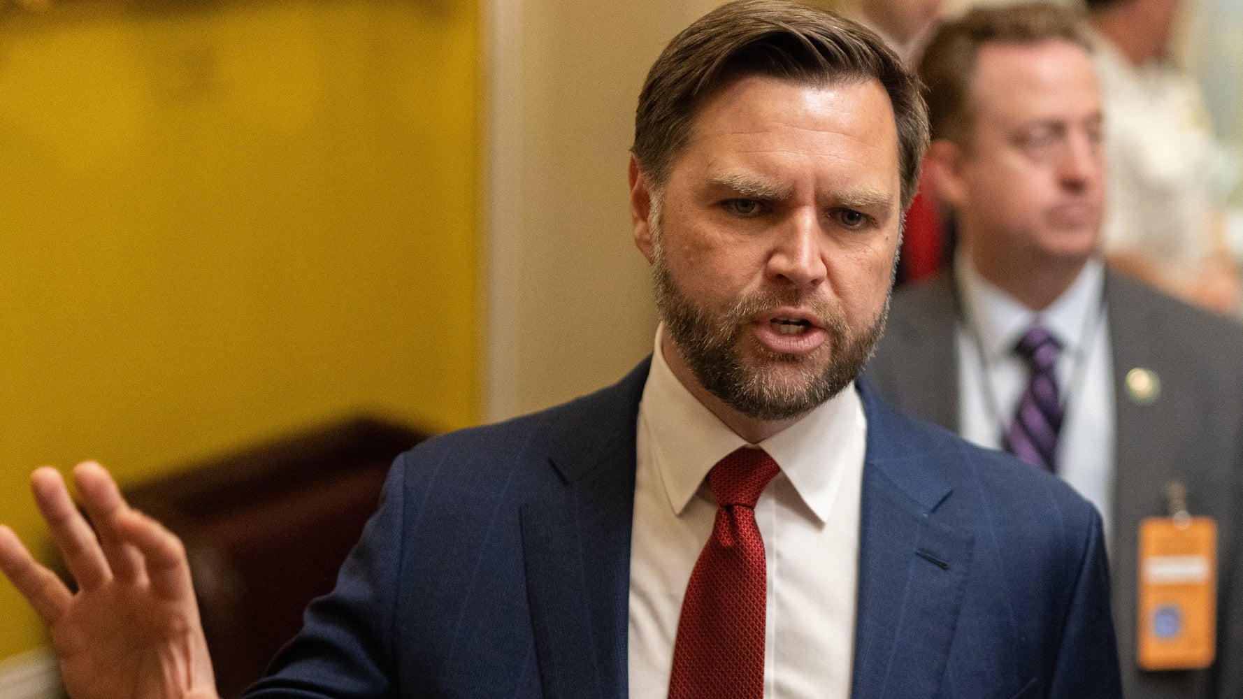 UFO Disclosure Push Gains Momentum: Senators Rubio and Vance Demand Answers on UAPs