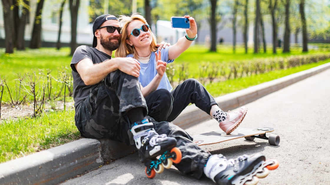 Women Confess What They Really Think Of Age-Gap Relationships. Their Answers Might Surprise You.