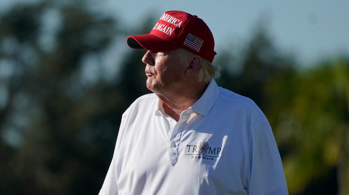 Trump Marks Full Month Of Government Shutdown With $3.4 Million Golf Trip To Florida