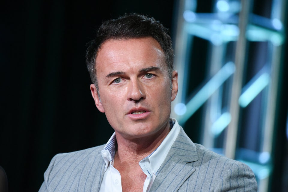 690a442a18000074f00405b1