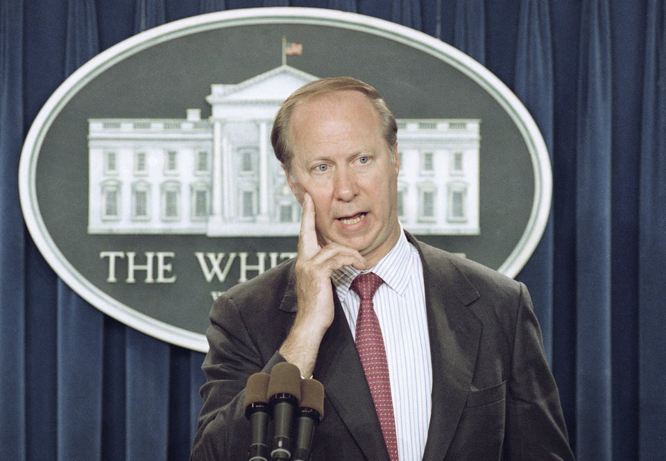 690a44f3230000f5ddbe23a9