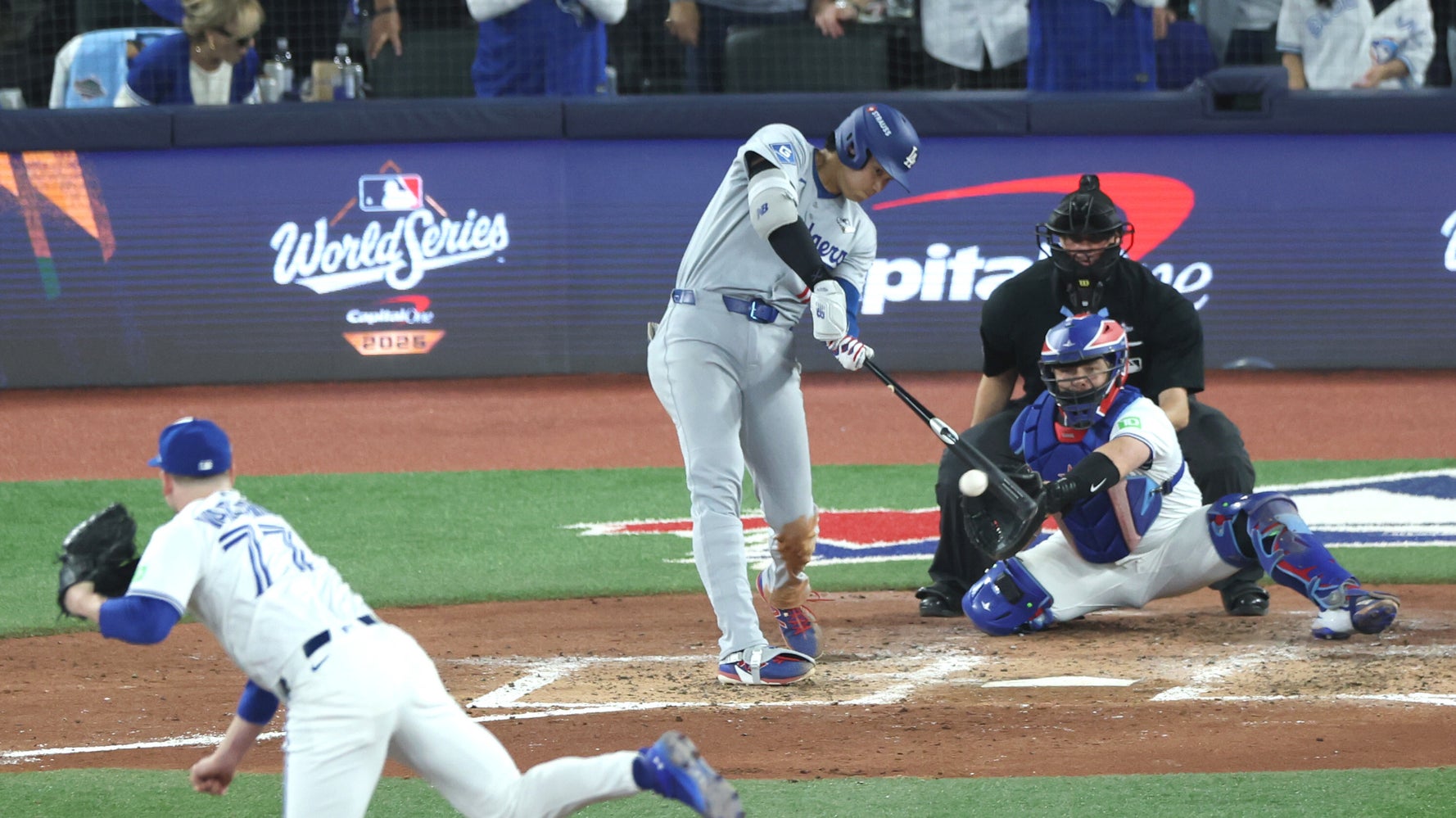 大谷翔平、ベーブ・ルースらと“トレカ”に。MLBのレジェンドが共演する 