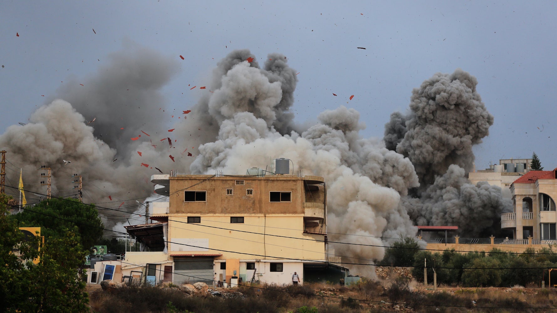 Israeli Forces Strike Hezbollah Targets in Lebanon as Border Tensions Escalate