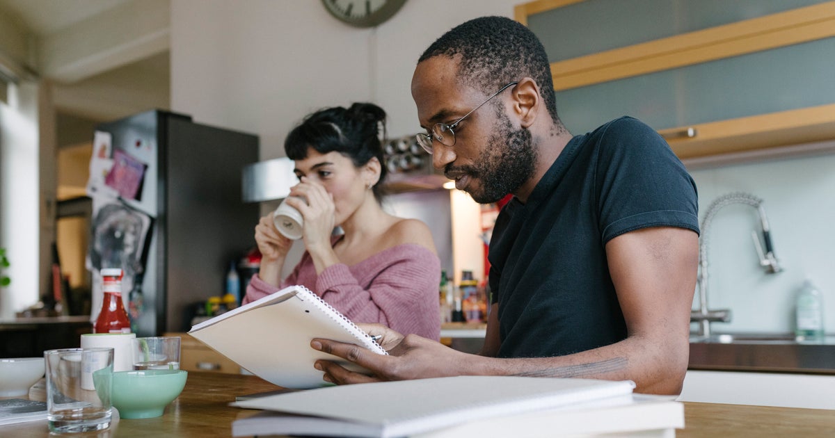 People In The Happiest Relationships Share This 1 Simple Habit