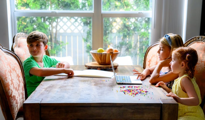 On paper, the philosophy of unschooling is meant to prioritize true learning over testing and grades — but unschooled alumnus have mixed feelings.