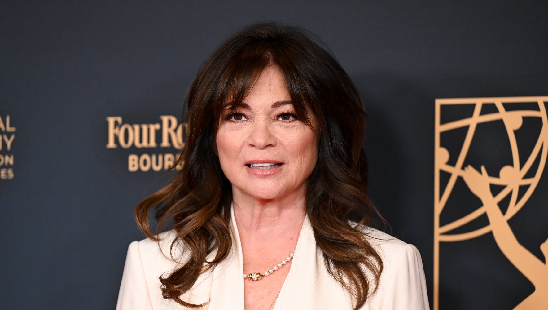 Valerie Bertinelli's Blonde Wig Stunt: A Fun Ruse for a New Role