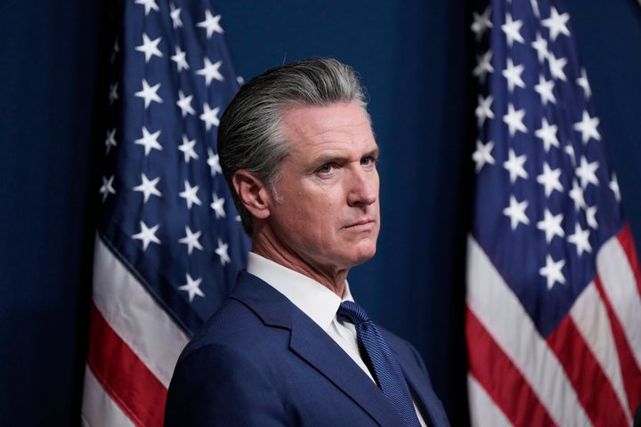 Ex-Aide To Gavin Newsom Indicted For Alleged Theft Of Marketing campaign Funds From Ex-Health Secretary Ex-Aide To Gavin Newsom Indicted For Alleged Theft Of Marketing campaign Funds From Ex-Health Secretary