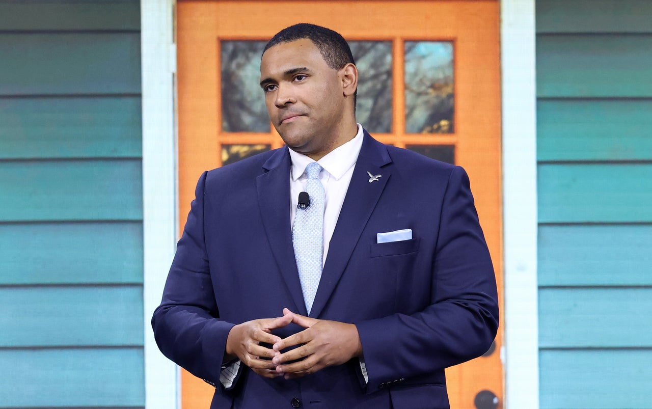 'They Are Over It': The Trump Backlash Quietly Underway 1 Justice Horn, 27, was asked to give remarks at the Clinton Global Initiative in New York about his efforts to stay in public service after losing his job. "I spoke about young people stepping up and saving democracy.”